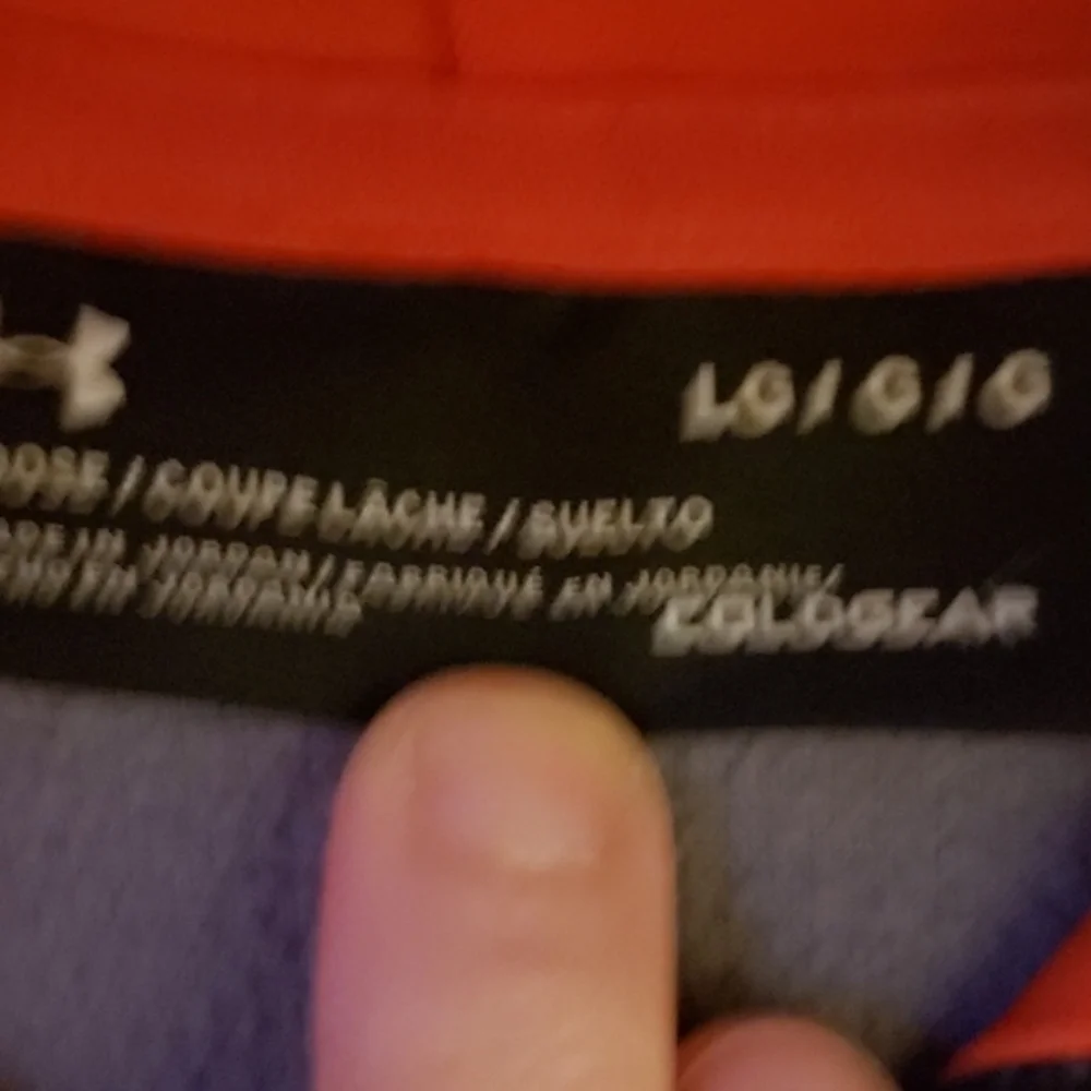 Under‎ Armour Large Hoodie